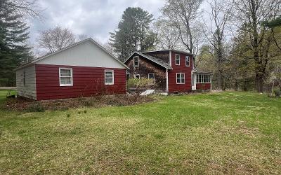 5518 Crooked Street, Julie & Co. Realty