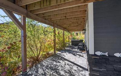 56 Olde Coach Road, Julie & Co. Realty