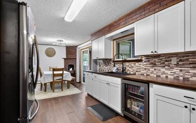 4386 Route 50, Julie & Co. Realty