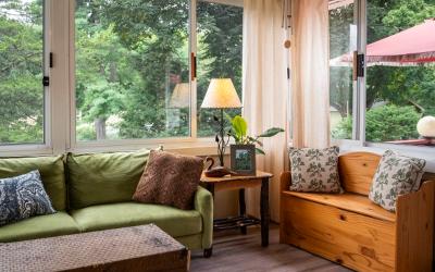 19 Lakeview Circle Drive, Julie & Co. Realty