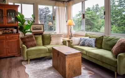 19 Lakeview Circle Drive, Julie & Co. Realty