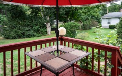 19 Lakeview Circle Drive, Julie & Co. Realty
