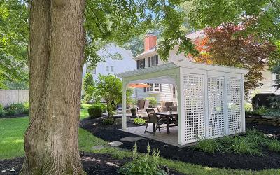 59 Hearthstone Drive, Julie & Co. Realty