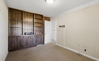 8 Medical Arts Lane, Julie & Co. Realty