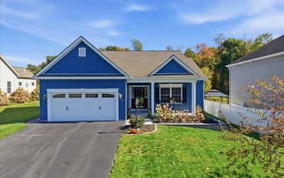 21 Woodlake Drive, Julie & Co. Realty