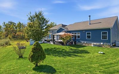 21 Woodlake Drive, Julie & Co. Realty