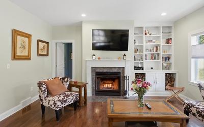 21 Woodlake Drive, Julie & Co. Realty