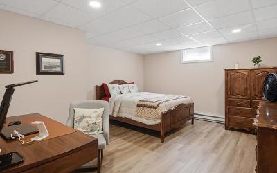 21 Woodlake Drive, Julie & Co. Realty