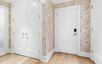 19 Washington Street, Unit #565, Julie & Co. Realty