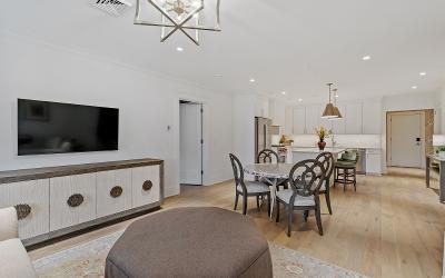 19 Washington Street, Unit #565, Julie & Co. Realty