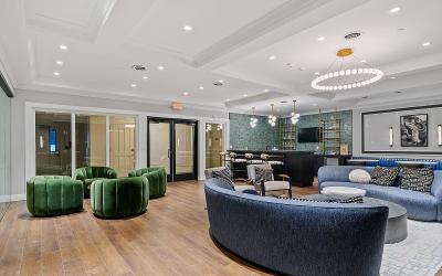 19 Washington Street, Unit #565, Julie & Co. Realty