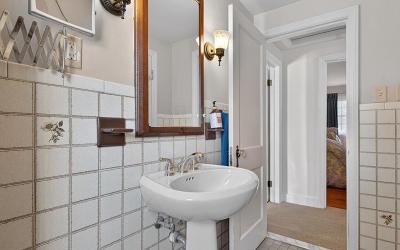 9 Luzerne Place, Julie & Co. Realty