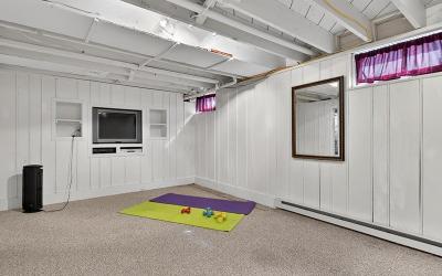 9 Luzerne Place, Julie & Co. Realty