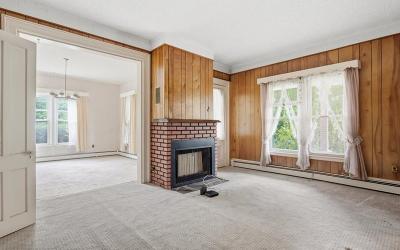 5 Water Street, Julie & Co. Realty