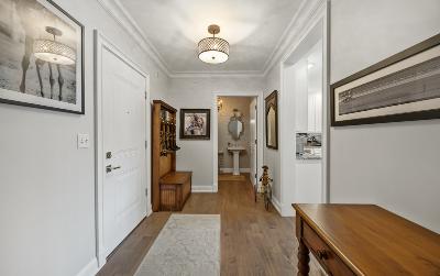 46 Union Avenue, Unit #303, Julie & Co. Realty