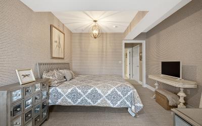 46 Union Avenue, Unit #303, Julie & Co. Realty