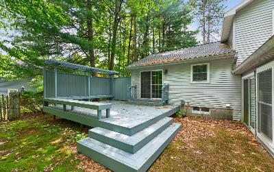 42 Wineberry Lane, Julie & Co. Realty