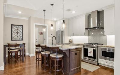 46 Union Avenue, Unit #301, Julie & Co. Realty