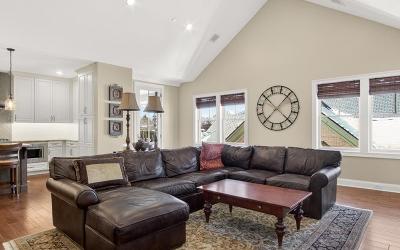 46 Union Avenue, Unit #301, Julie & Co. Realty