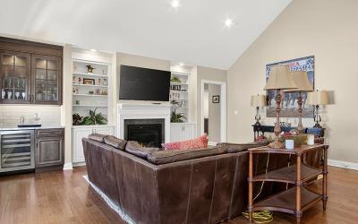 46 Union Avenue, Unit #301, Julie & Co. Realty