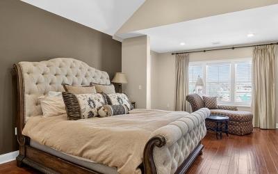 46 Union Avenue, Unit #301, Julie & Co. Realty