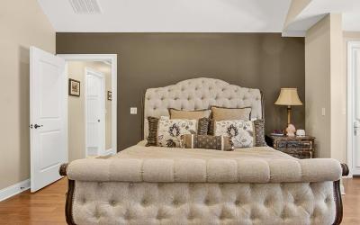 46 Union Avenue, Unit #301, Julie & Co. Realty