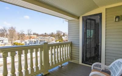 46 Union Avenue, Unit #301, Julie & Co. Realty