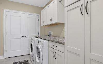 46 Union Avenue, Unit #301, Julie & Co. Realty