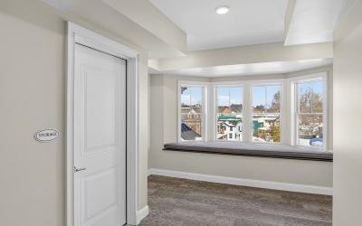 46 Union Avenue, Unit #301, Julie & Co. Realty