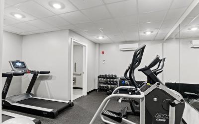 46 Union Avenue, Unit #301, Julie & Co. Realty