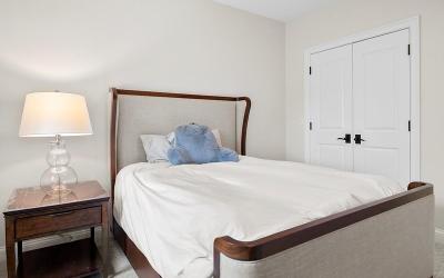 37 White Street, Unit #5A, Julie & Co. Realty