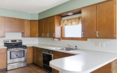 28 Prospect Street, Julie & Co. Realty