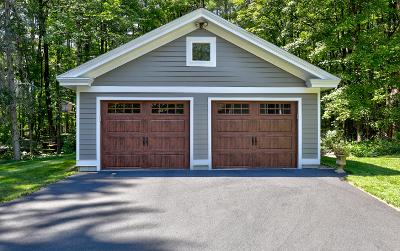 297 South Greenfield Road, Julie & Co. Realty