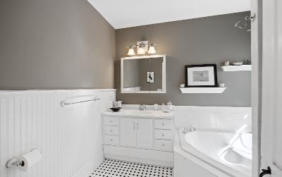 297 South Greenfield Road, Julie & Co. Realty