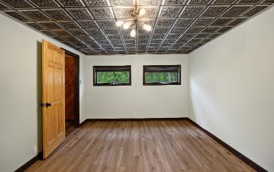 401 Wilton Gansevoort Road, Julie & Co. Realty