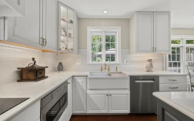 15 Staulters Farm Road, Julie & Co. Realty