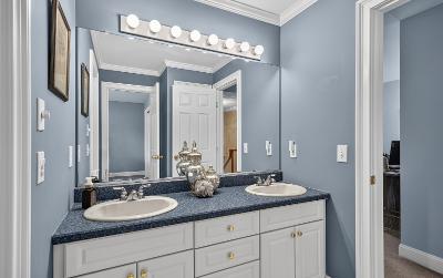 15 Staulters Farm Road, Julie & Co. Realty