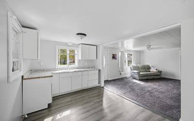 14 Mountain View Drive, Julie & Co. Realty