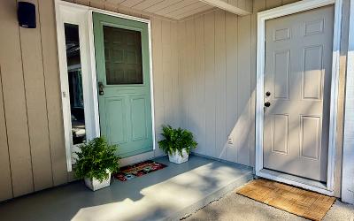 25 Glade Mallow Road, Julie & Co. Realty