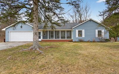 41 Glenwood Avenue, Julie & Co. Realty