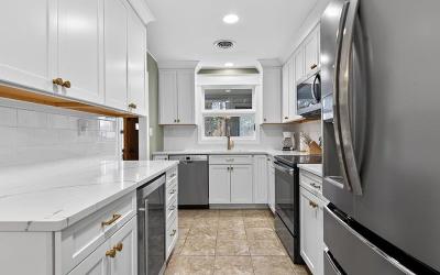 41 Glenwood Avenue, Julie & Co. Realty