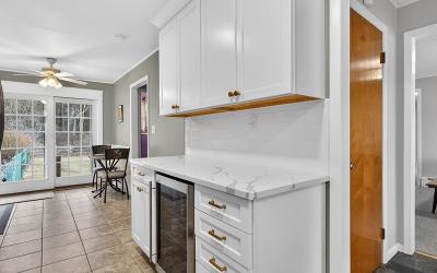 41 Glenwood Avenue, Julie & Co. Realty