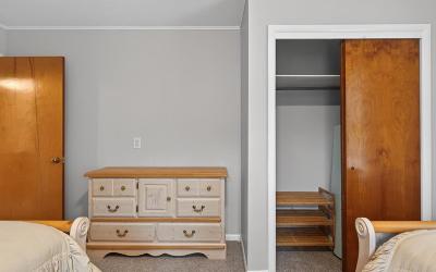 41 Glenwood Avenue, Julie & Co. Realty