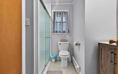 41 Glenwood Avenue, Julie & Co. Realty