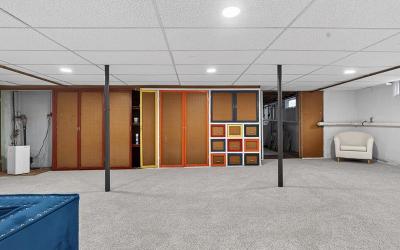 41 Glenwood Avenue, Julie & Co. Realty