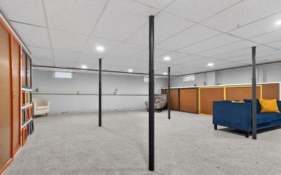 41 Glenwood Avenue, Julie & Co. Realty