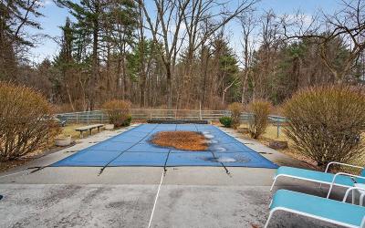 41 Glenwood Avenue, Julie & Co. Realty