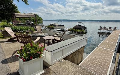 8 Riley Cove Road, Julie & Co. Realty