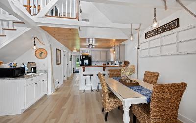 8 Riley Cove Road, Julie & Co. Realty