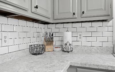 8 Riley Cove Road, Julie & Co. Realty